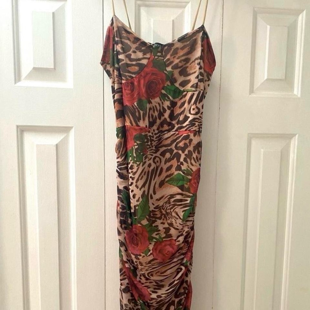Brand new from boohoo . Ruched mesh overlay dress . Leopard and red rose